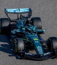 „Riscă leziuni permanente”  Aston Martin,   alarmă înaintea startului Formulei 1.  De ce nu pot încheia piloții săi prima cursă. Reacția lui Alonso