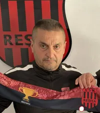 Schimbări înainte de play-out  CSM Reșița are   un nou antrenor,  după plecarea lui Flavius Stoican. Croatul de la Câmpulung, demis după 3 etape!
