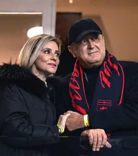 „Oameni care n-au reușit în viață”    Soția lui Dan Șucu,  declarații acide despre cei care-l critică pe patronul de la Rapid și Genoa: „Vii tu, un neica nimeni”