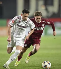  LIVE    CFR Cluj - Rapid,  în etapa #2 din play-off » Moruțan lovește bara!