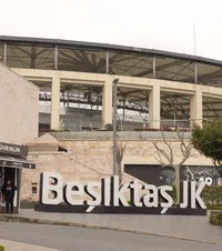 Pe urmele lui Lucescu și Pancu    FOTO+VIDEO.  Reportaj de la locul unde   românii au scris deja istorie:  cum ajungi și ce trebuie să știi despre arena lui Beșiktaș