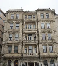 Tot aici după 103 ani    FOTO+VIDEO.   GOLAZO.ro a descoperit   hotelul în care a stat România în 1923  la primul meci cu Turcia. E neschimbat!