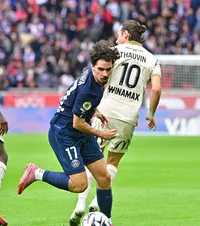 Decizie controversată în Franța   Meciul care ar putea fi decisiv în   lupta pentru titlu,  amânat » Hotărârea a fost contestată