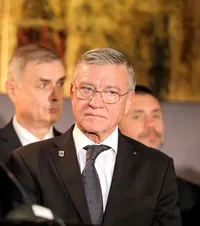 Mircea Sandu, atac la Burleanu   Fostul șef al FRF a numit   principala problemă  a fotbalului românesc: „Eu nu am venit din Securitate sau corporatism!”