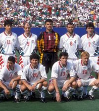 „Ne-a părăsit căpitanul”    Hristo Stoicikov îl plânge pe Borislav Mihailov,  căpitanul generației de aur a Bulgariei. S-a stins la 63 de ani