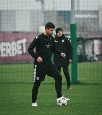 Revenire importantă la Rapid   A stat   276 de zile  pe tușă din cauza unei accidentări grave, dar e gata să marcheze din nou