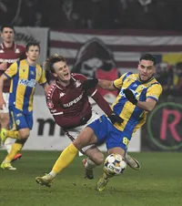 Pedepsit de Gâlcă    Christensen, cădere totală.  Titular indiscutabil un an și jumătate la Rapid, ieșit din circuit în ultimele luni