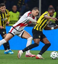Rațiu, în semifinalele Conference League  R. Marin și AEK au încercat remontada, dar spaniolii merg mai departe!   Tabloul complet