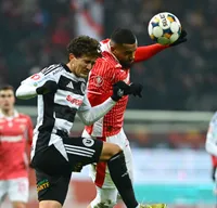 Dinamo - U Cluj     LIVE de la 21:00 »   „Câinii” vor să oprească liderul și să obțină prima victorie din play-off