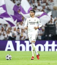 De urgență, la spital!   Probleme mari pentru fotbalistul de la Real Madrid:   a pierdut 6 kg!
