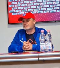 Erik Lincar a răbufnit  Tiradă după   victoria cu Sepsi:  „Știți ce fac ei acolo? Sunt mai aproape de vest! Noi suntem la Oradea, ei la Budapesta”