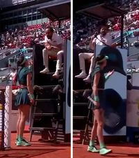 Enervată de echipa lui Coco Gauff    Sorana Cîrstea  a cerut intervenția supervizorului la Madrid: „Se aude în urechea mea”