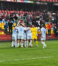 Nebunie absolută în Ucraina    FOTO+VIDEO:  Dinamo Kiev, condusă cu   1-4 la pauză, a învins cu 6-5  în deplasare!