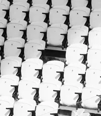 Câte scaune ar rămâne în Liga 1?  Gestul de impact al unui club uriaș:   a desființat locul  spectatorului care a scandat insulte rasiste