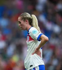 „Tremuram și aveam febră 42°C”  Fotbalista naționalei a fost aproape să-și piardă viața, după un   avort spontan:  „Zile de coșmar la spital”