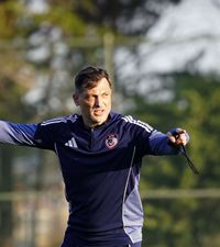 Rădoi, în mijlocul furtunii    Președintele lui Gaziantep  pregătește schimbări majore la club