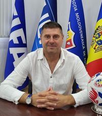 Când va obține Pintilii licența PRO    Șeful Școlii de Antrenori  îl contrazice pe fostul secund de la FCSB: „Nu știu de ce a spus asta”