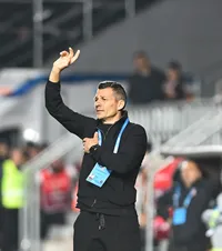 Pleacă Gâlcă de la Rapid?  Fanii   i-au cerut demisia:  „Ei strigă multe lucruri, vom vedea”