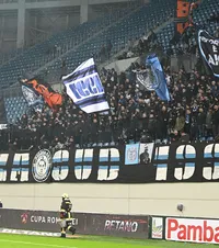 Fanii FC U Craiova, alături de U Cluj   Suporterii echipei lui Adrian Mititelu vor merge în galeria   „șepcilor roșii”  la partida de duminică 