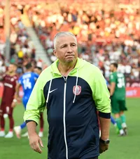 „E absolut greșit”  Radu Naum a intervenit, după ce Varga   l-a adus în discuție pe Dan Petrescu:  „Știm situația lui reală. Nu e moral!”