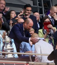 Prințul William, în prim-plan  Ce i-a spus lui Pep Guardiola, după   triumful lui City  din Cupa Angliei