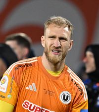 Craiova, acuzată de jocuri de culise!   „Ce a făcut nu e fair-play” acuză șeful lui U Cluj despre   abordarea lui Gertmonas.  Ce acționar al Craiovei ar fi implicat
