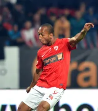 „Vreau să lupt în România”   Fostul atacant al lui Dinamo, de nerecunoscut!   S-a apucat de K1:   „Mi-aș dori să revin”