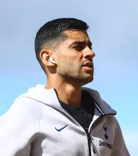 Fanii lui Tottenham au răbufnit    Cristian Romero, pus la zid  după ce a plecat în Argentina, deși echipa sa poate retrograda! Reacția lui De Zerbi