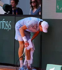 Șoc la Roland Garros!    Jannik Sinner a fost eliminat  în turul doi. Italianul era la un game de calificare! Ce s-a întâmplat