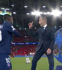 Ceferin a gafat-o!    VIDEO.  Ce a făcut   președintele UEFA pe scenă,  după finala UCL + Marquinhos, gestul serii: „Un adevărat gentleman”