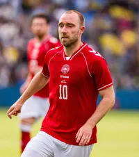De ce s-a prăbușit Eriksen  Un   specialist danez  explică ce s-a întâmplat cu mijlocașul danez: „Poate fi un moment foarte intens”