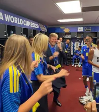 Imaginile zilei la Mondial     VIDEO.    Regele și Regina   au sărbătorit în vestiar o remiză istorică: „Au luptat ca niște lei”