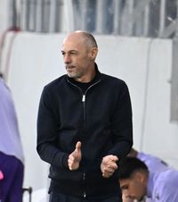 Bogdan Andone, la mare căutare  A fost   ofertat  de o echipă din cupele europene. Cum a reacționat antrenorul lui FC Argeș