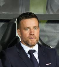 Pintilii pleacă în Grecia!  Fostul antrenor de la FCSB   s-a ținut de cuvânt!   Cu cine a bătut palma