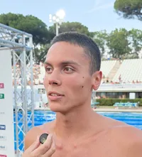 „Nu m-am schimbat”  Popovici, după   două medalii de aur în două zile:  „Am rămas același David care colecționa bețe și pietre din parc”