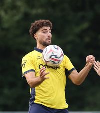 Traiectorie incredibilă  Fotbalistul care a fost dorit în Liga 2, dar a semnat cu o echipă de Liga Campionilor:   „Va fi coleg cu Olaru”