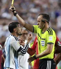 Ratează finala CM 2026?  Bellingham, Lautaro Martinez, Barcola sau Olise au câte un cartonaș galbem. Ce spune   regulamentul FIFA