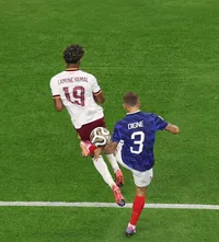 „Lovitura e foarte puternică”    FOTO.   Un fost arbitru a analizat pentru   GOLAZO.ro  penalty-ul   primit de Spania