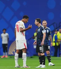 „Cam așa i-am răspuns lui Messi”     FOTO.  Bellingham a spus totul despre   conflictul său aprins  cu starul Argentinei