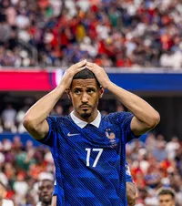 „Nu mai pot, spatele meu e distrus!”   Starul lui Arsenal va lipsi o perioadă îndelungată, după ce   problemele sale s-au agravat la Mondial
