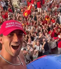 Apariție controversată     FOTO.  Cum a fost surprins   Ferran Torres  la parada din Madrid, după câștigarea CM 2026 + Reacția Casei Albe