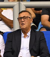 „Dinamo e slăbită”    Rodion Cămătaru  avertizează înainte de derby-ul „câinilor” cu U Craiova: „Și-au pierdut antrenorul și jucătorii”