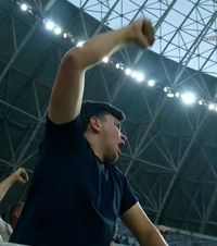 Au sfidat UEFA   Metoda folosită de Levski pentru a introduce fani pe „Ion Oblemenco”,   deși erau interziși