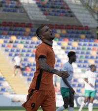  Cea mai mare rușine din „era Becali”  La cinci ani de la   coșmarul cu Karagandy,  FCSB se face din nou de râs