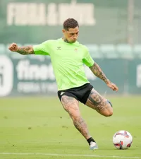 „Fotbalul, trafic de persoane legalizat”  A jucat în La Liga și acuză industria fotbalului, după ce  i-a fost reziliat contractul