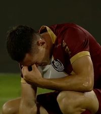 Fică, dărâmat   FOTO.  Mijlocașul de la CFR Cluj  n-a putut suporta umilința  cu Tromso! A plâns pe teren după meci