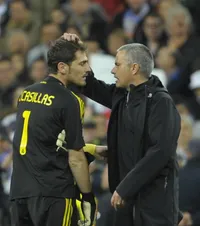 „A fost iad în vestiar”  Mourinho, dezvăluiri incendiare despre primul mandat la Real,  conflictul cu Casillas și căutarea „cârtiței”: „A înnebunit”