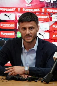 Nicolescu nu mai tace  Contestat de fani la fiecare meci, președintele lui Dinamo răspunde:  „Criticile nu pot anula rezultatele”