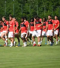 Noi mutări la Dinamo  „Câinii” vor  să mai aducă 2 jucători  + cine sunt cei 3 fotbaliști care vor pleca