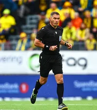 Kovacs, din nou în Liga Campionilor   Arbitrul român  a fost delegat  la un meci încins din play-off
